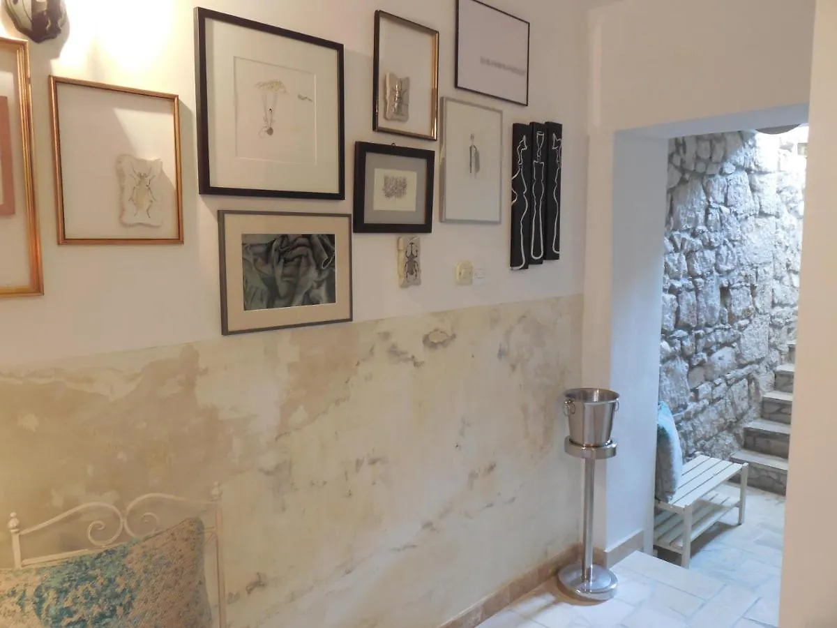 شقة Steinhaus Mit Terrasse روفينج